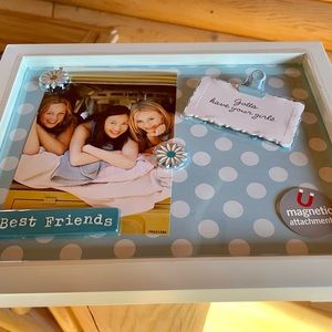 Hallmark Frame